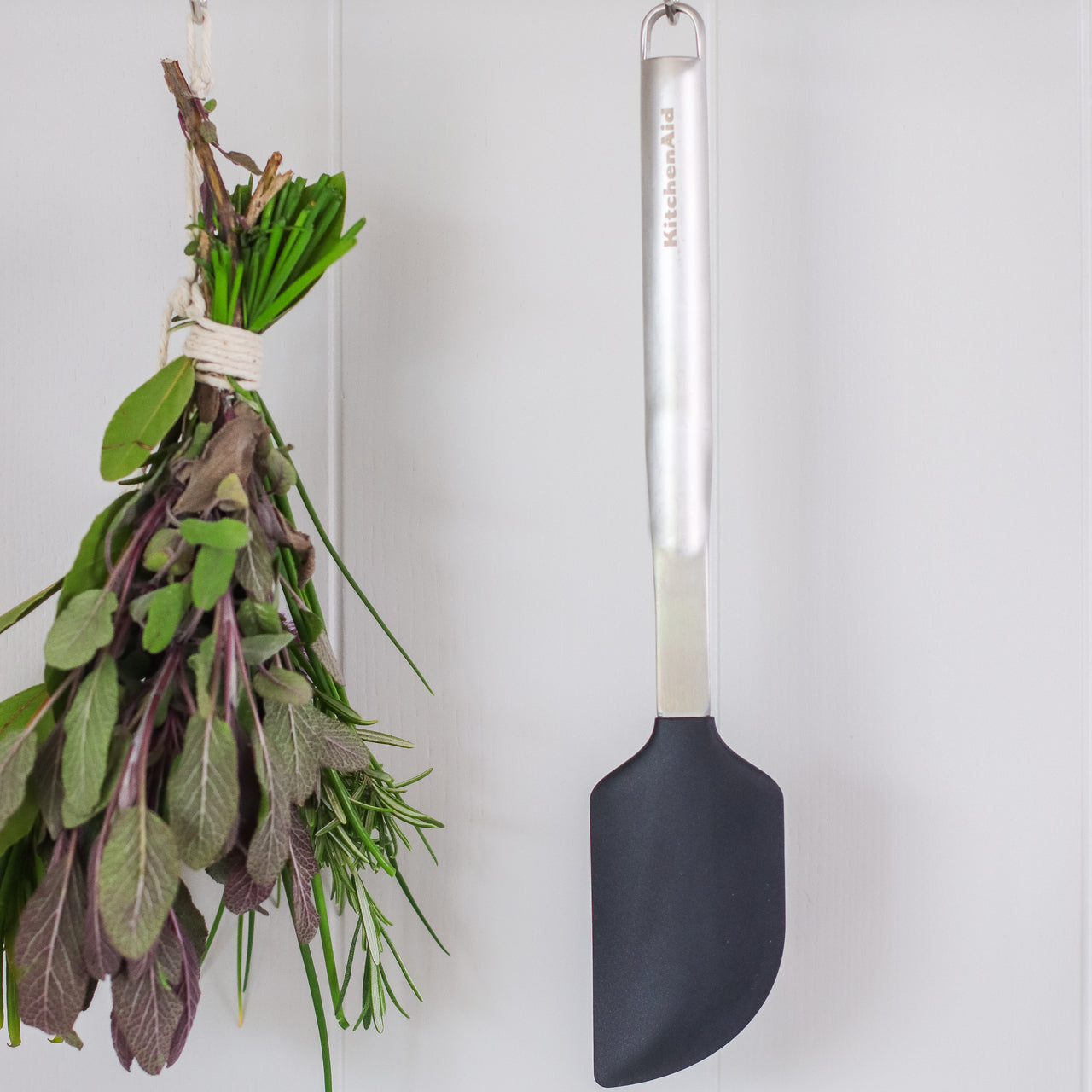 Silikónová stierka KitchenAid Premium, KMG031OHOB