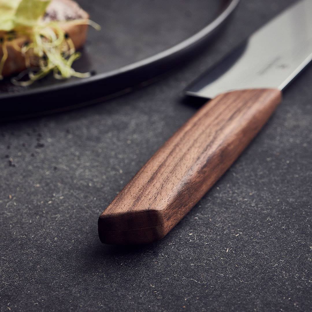 Victorinox Swiss Modern sada kuchařského nože 22 cm a vidličky na maso 15 cm, 6.9091.2