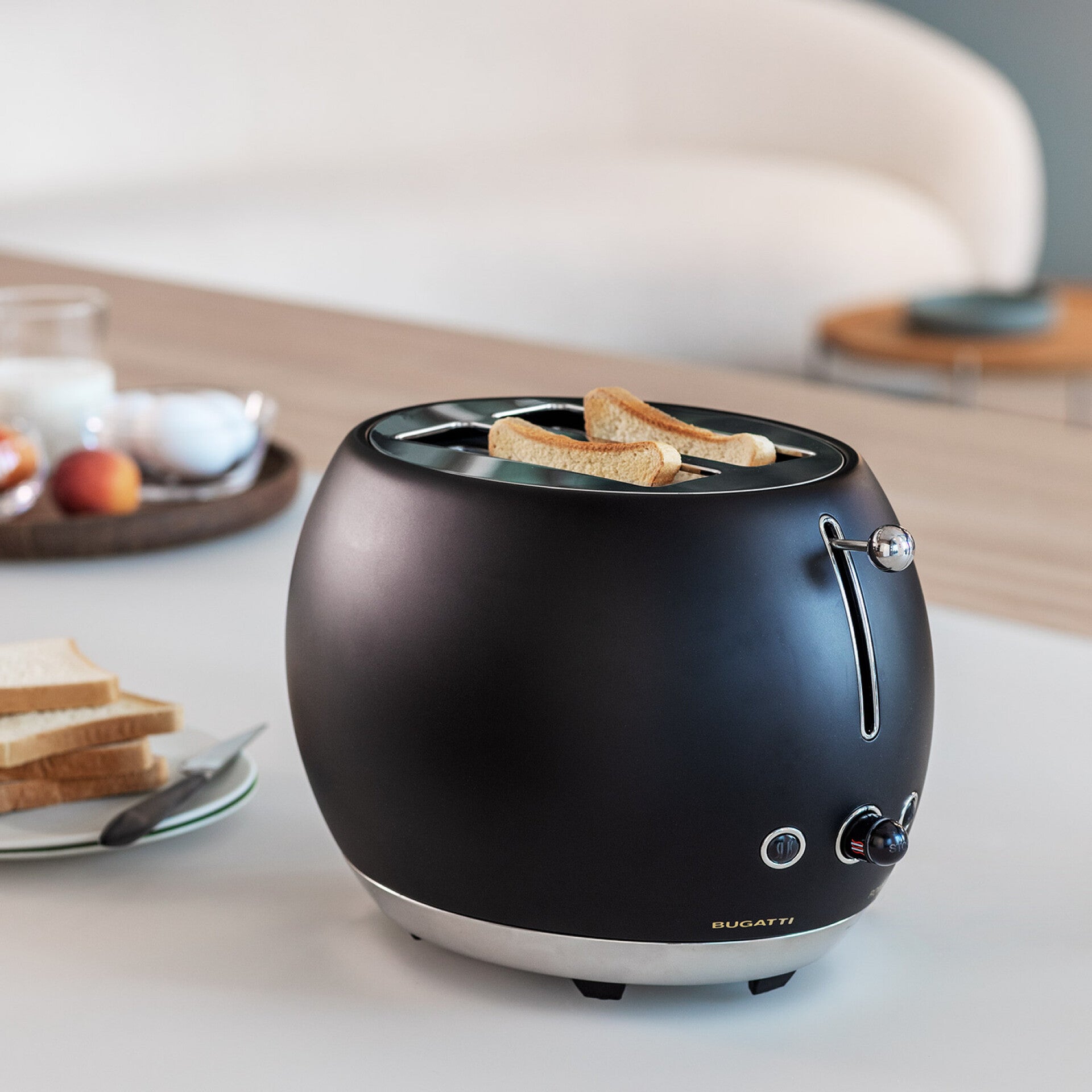 Bugatti Romeo 02-RMN