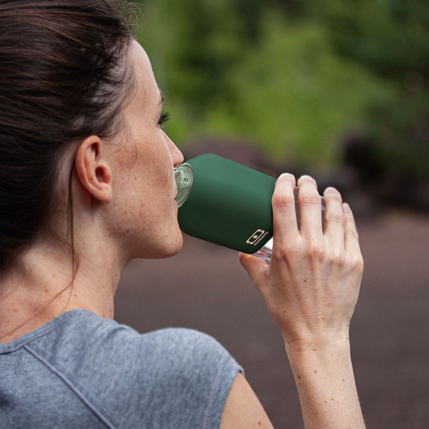 Monbento Positive M drinking bottle 500 ml, green dark, 15010078