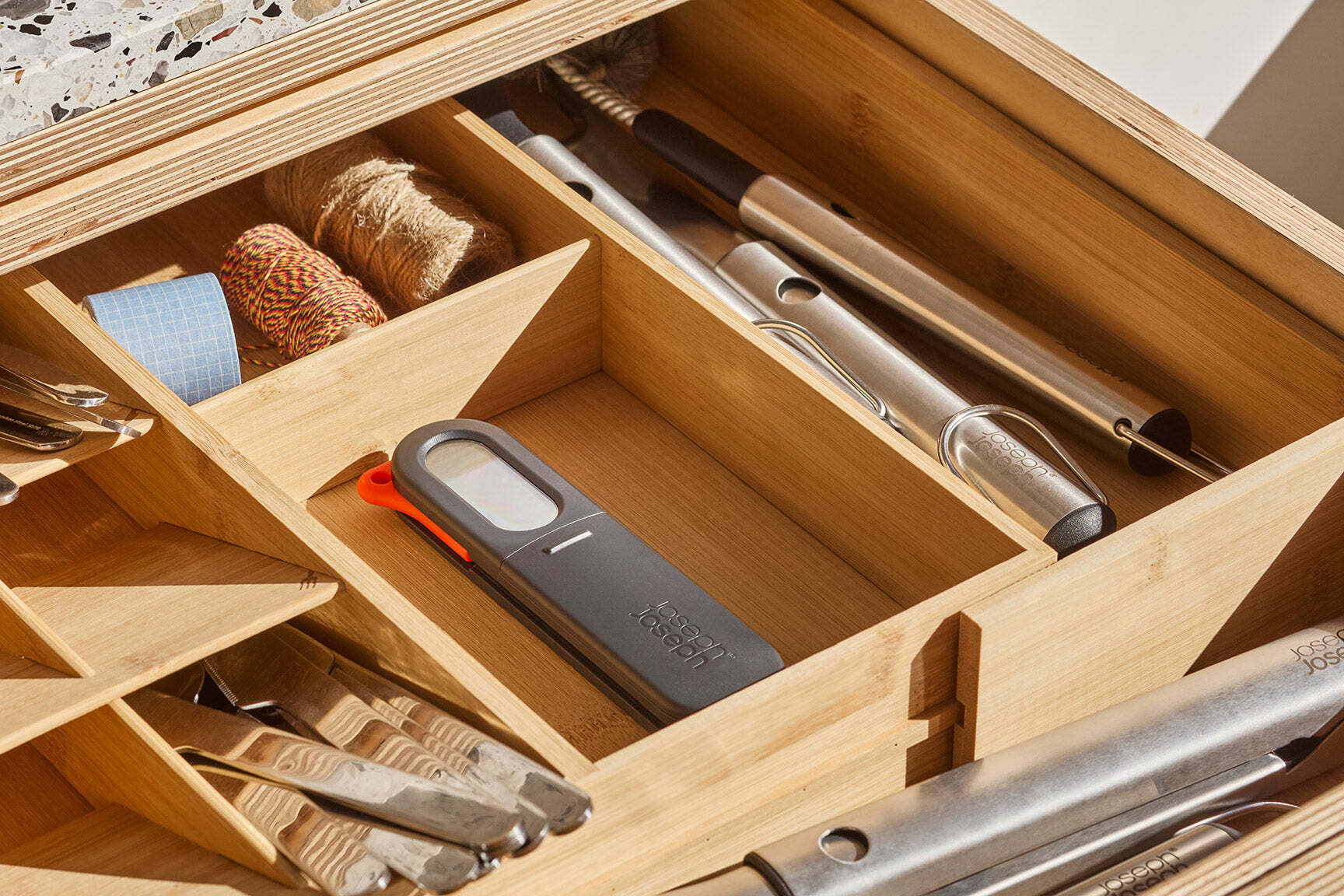 Joseph Joseph ThermaPoint kuchynský digitálny teplomer, čierna, 1000036