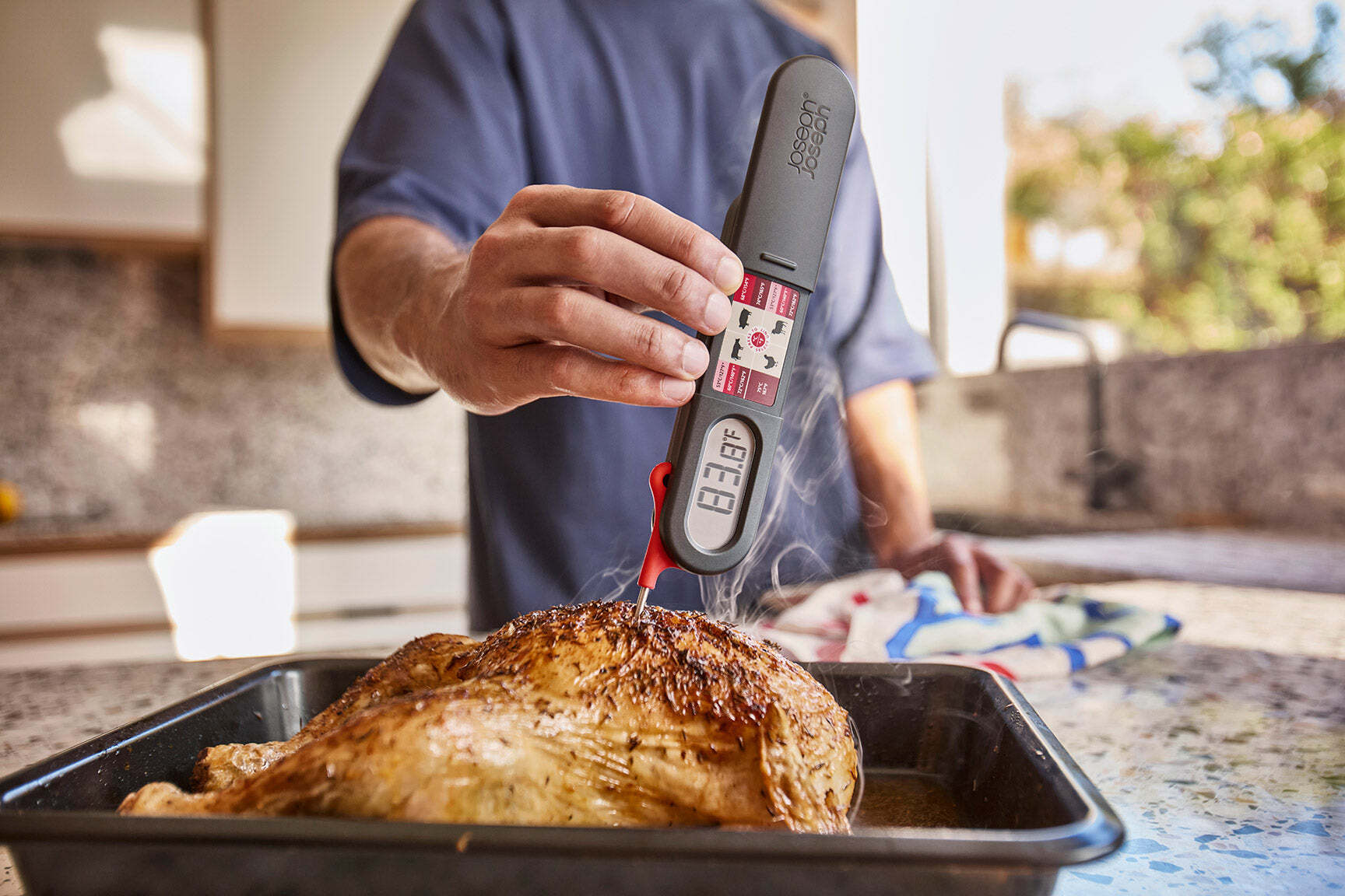 Joseph Joseph ThermaPoint kuchynský digitálny teplomer, čierna, 1000036