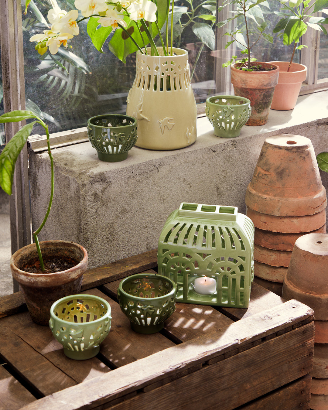 Kähler Orangery keramický svícen na čajovou svíčku 9,5 cm, green garden, 691203