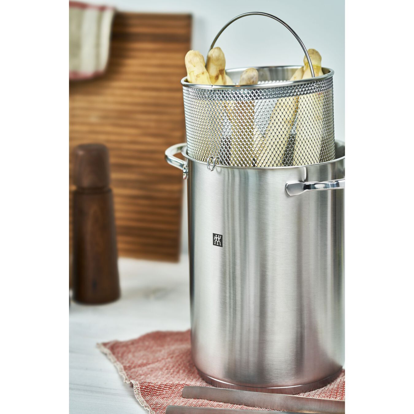 Zwilling Twin Specials tall asparagus and pasta pot 16 cm/4.5 l, 40990-005