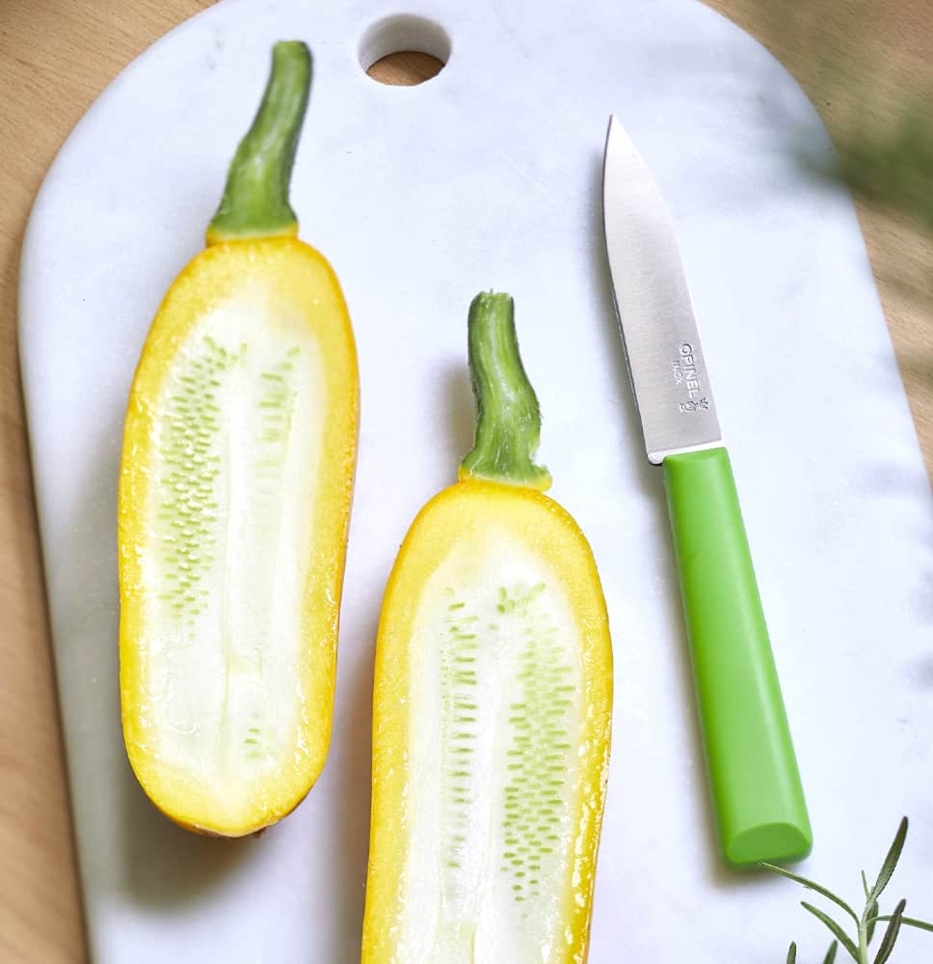 Opinel Les Essentiels+ N°312 nůž na krájení 10 cm, zelená, 002351