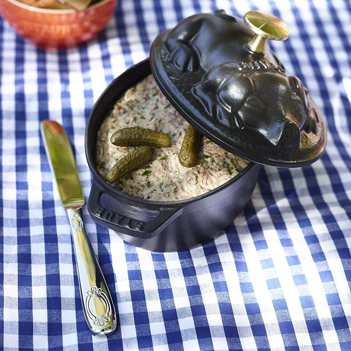 Staub Cocotte hrniec v tvare prasaťa 17 cm/1 l čierny, 1121725