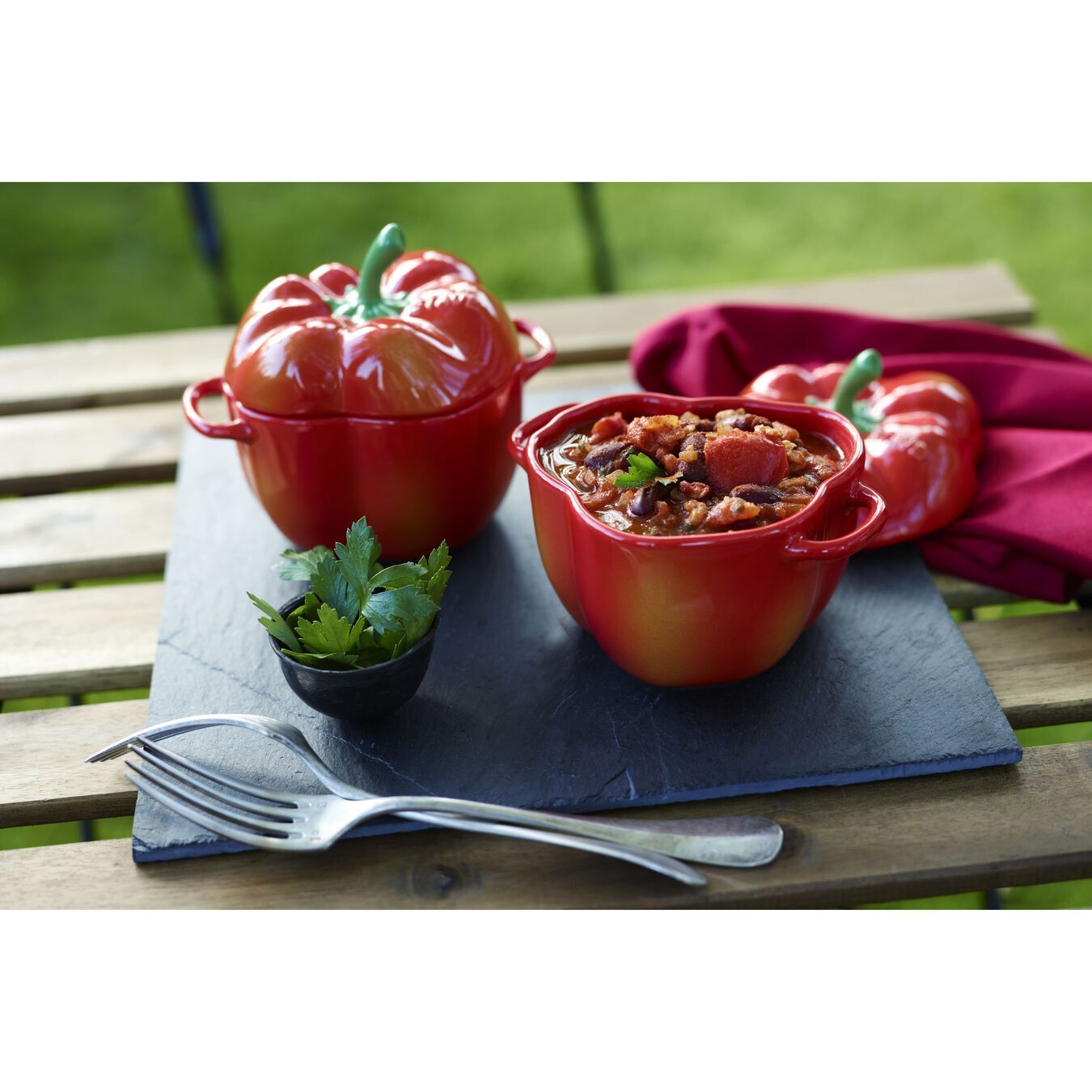 Staub Cocotte keramická zapékací miska ve tvaru papriky 12 cm/0,47 l, oranžovo-červená, 40500-325