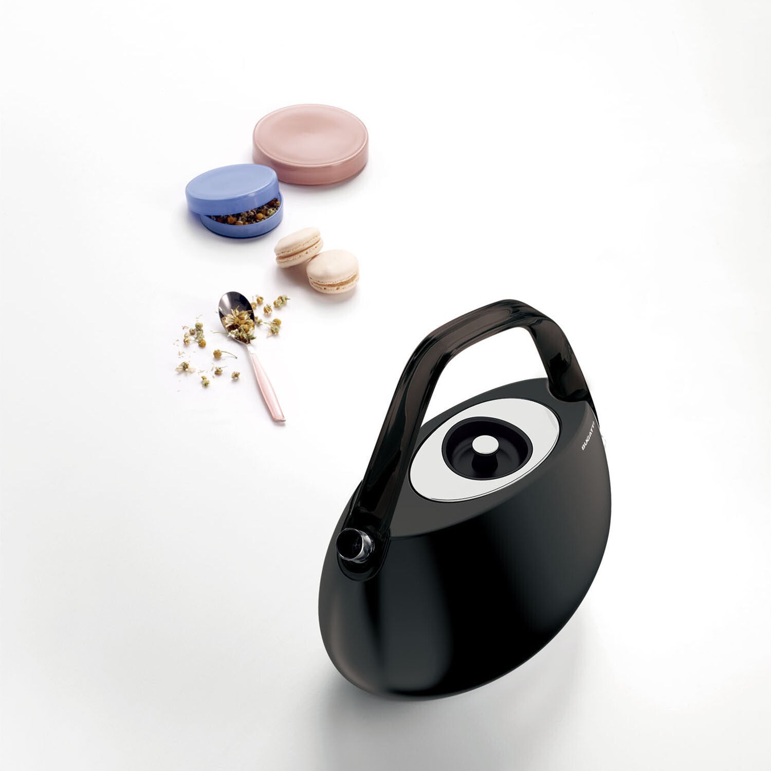 Jackie, Jackie kettle