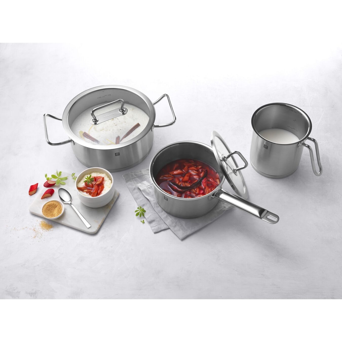 Zwilling Pro kastról s pokrievkou 24 cm/4,3 l, 65122-240