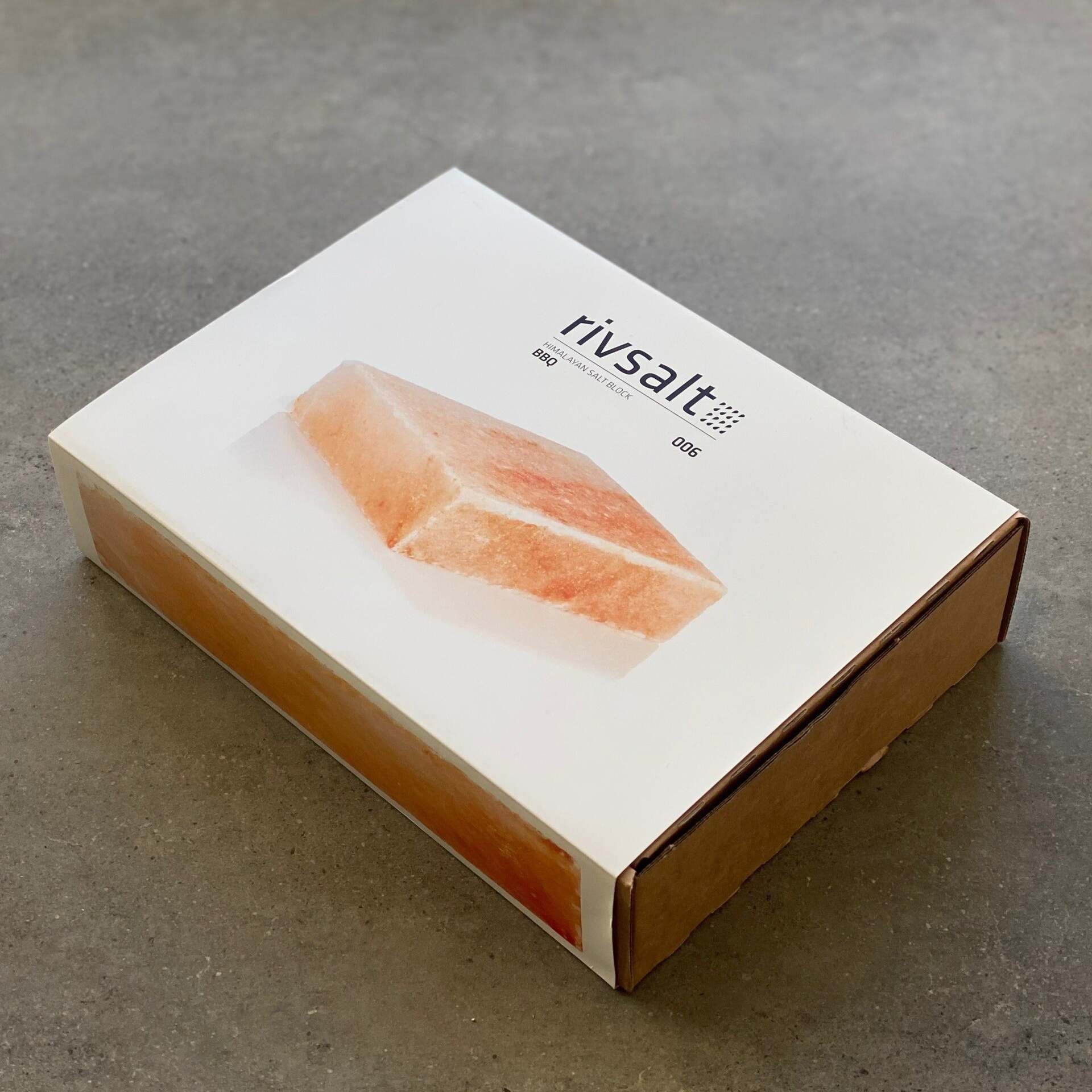 Rivsalt BBQ blok himalájskej soli na pečenie a grilovanie, 3,2 kg, RIV006