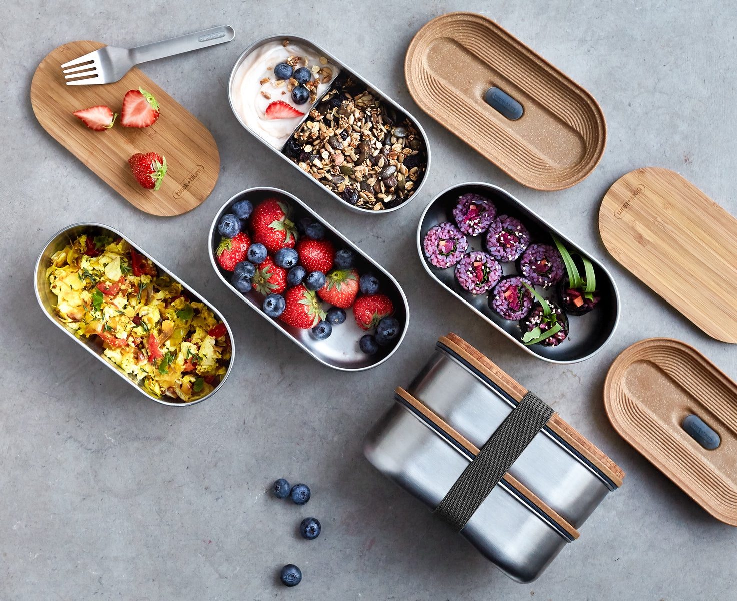 Black+Blum Bento svačinový box s bambusovým víkem a vidličkou 1 l, grey, BAM-BT-L016