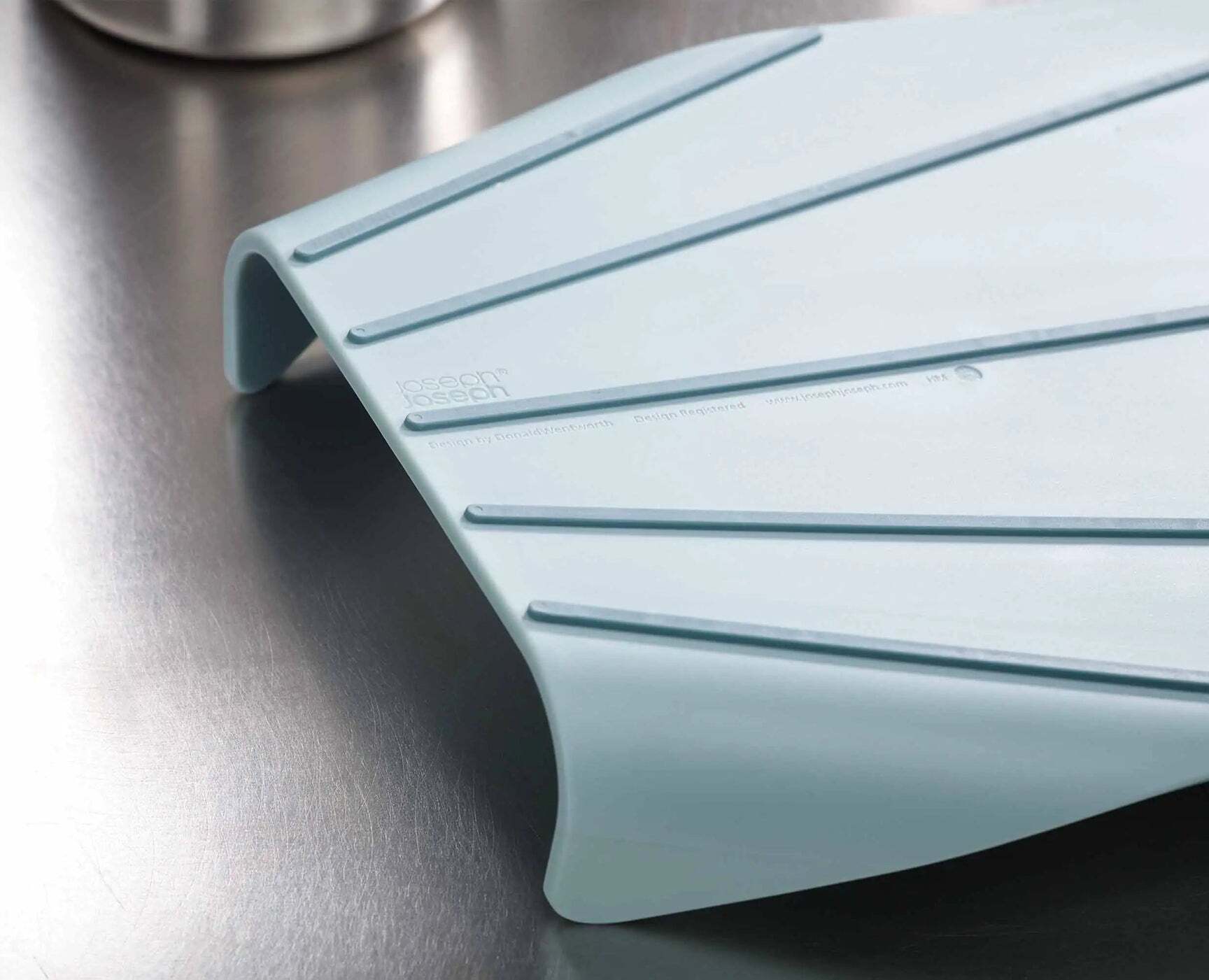 Súprava dosiek na krájanie Joseph Joseph Nest Chop 34 x 25,5 cm, sivá, 60122