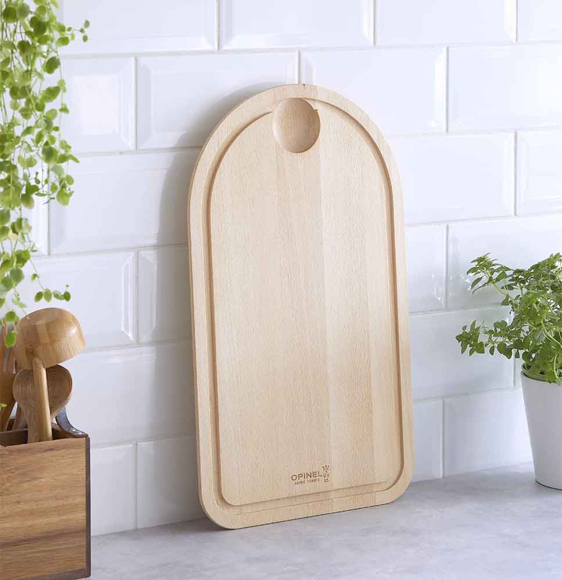 Kitchen cutting board