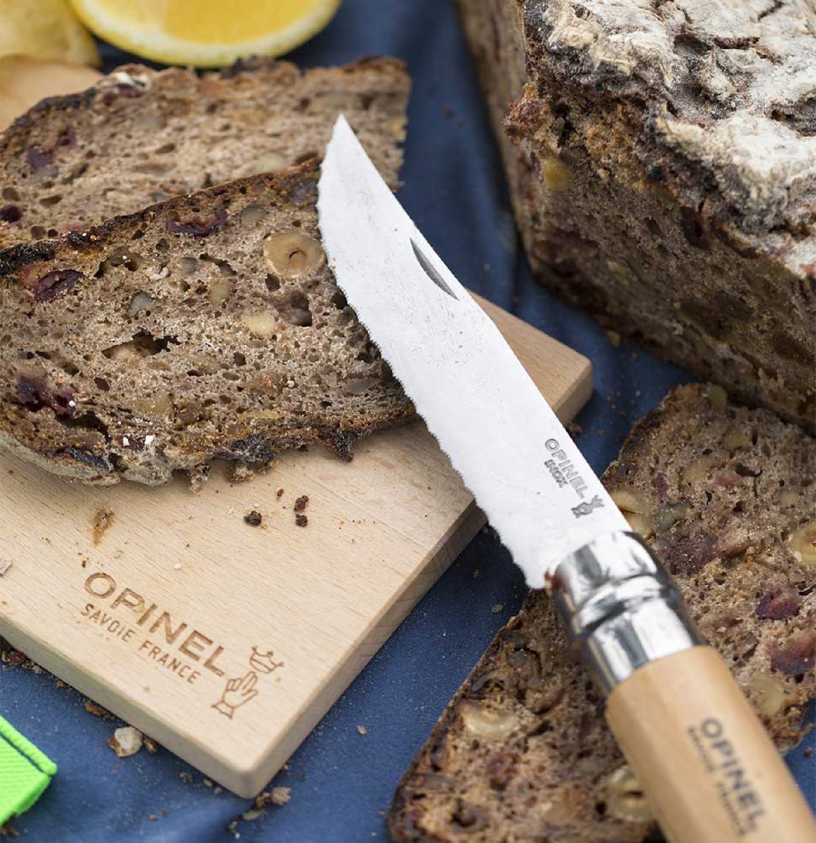 Opinel Nomad N°12 zavírací nůž vroubkovaný 12 cm, 002441