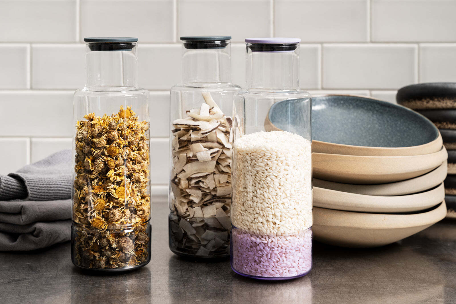 CrushGrind Billund skleněná karafa s uzávěrem 1 l, lavender, 085210-0049